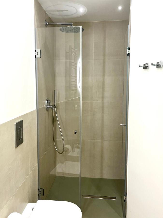 Sikelia Apartment Centro Palermo Eksteriør billede